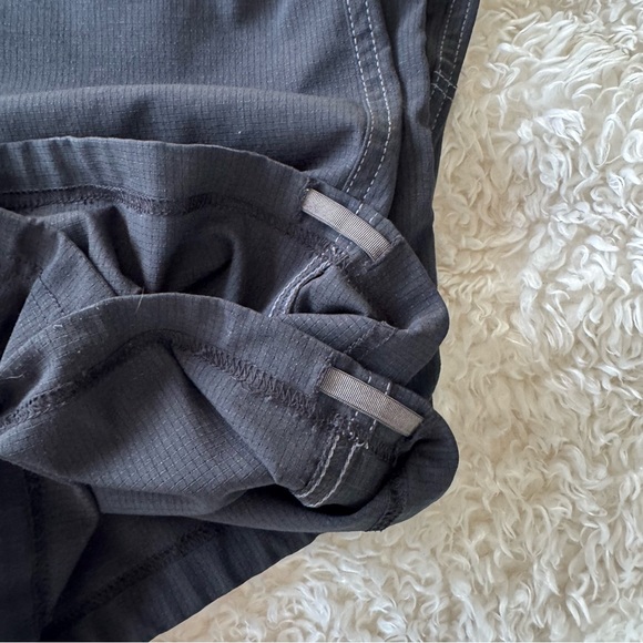 KÜHL Women’s Black Performance Hiking Pants Outdoor Travel Size 18W 31” inseam - Picture 12 of 14